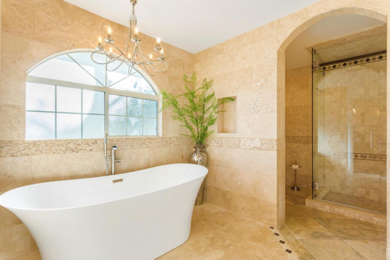 Villa Inn- Adult Only- Temecula Wine Country ภายนอก รูปภาพ